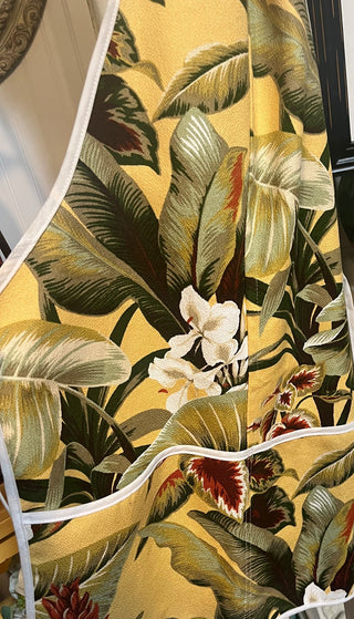 BEAUTIFUL HANDMADE TROPICAL BARK CLOTH APRON FULL COVERAGE WITH POCKETS EXCELLENT CONDITION  (KJS) RCD|95013