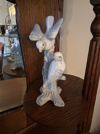 Vintage Birds Figurine   MTS