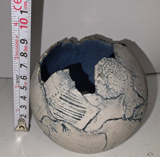 Sphere shaped ceramic pottery