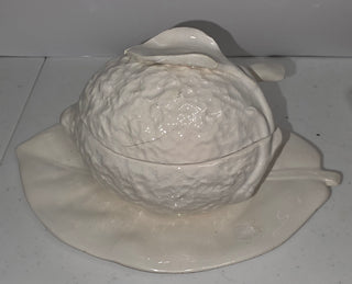 lemon jam/sugar pot on a matching leaf underplate.as is