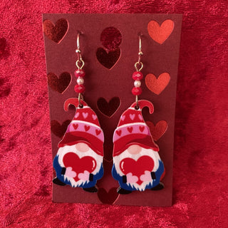 Valentine earrings, gnomes hugging heart RSV