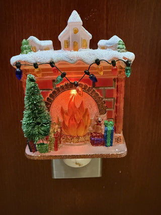 Vintage Plug-In Christmas Fireplace Night Light w tree church flickering bulb RCD|133226