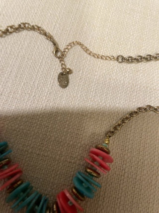 Vintage Erica Lynn’s blue and pink lg necklace