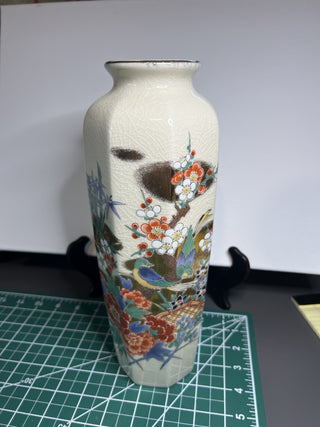 Japanese ceramic vase w/bird & flower design RSV|53420