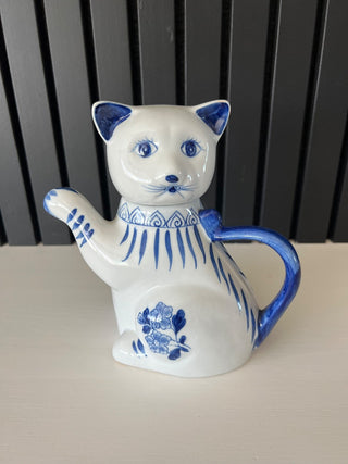 Blue and white cat pitcher RSV|96819