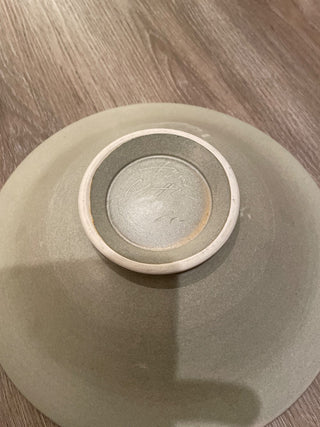 Leaf pottery bowl RSV