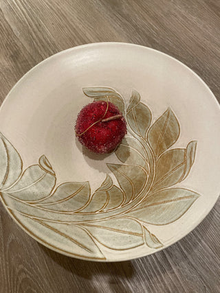 Leaf pottery bowl RSV