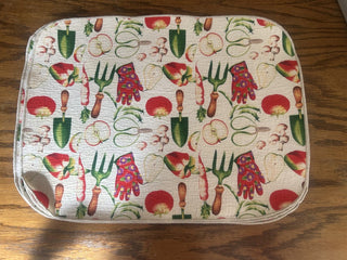 Vintage Garden Placemats, Set of 8     MTS