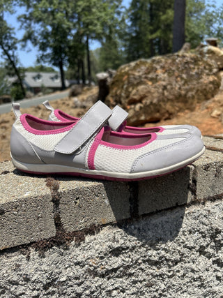 12F Vionic Allie Mary Jane Sneakers Size 9.5 RSV|82813