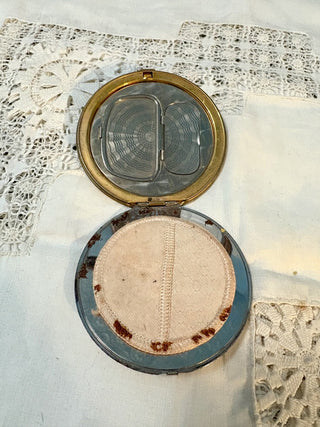 Vintage La Mode Compact with Rose AS IS - RSV|98703