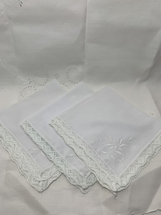 Embroidered Napkin w/ Lace - Set of 3 RSV