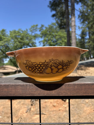 12F VTG Set of 3 Pyrex Cinderella Nesting Bowls  Old Orchard  441 442 443 Mixing Bowls MTS|67917