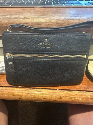 Kate Spade NY Cobble Hill Bee Black Pebble leather wristlet zip close, 6"x4" RCD