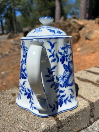 JP Vintage Blue Mum By Sadek Large Teapot 7.5”