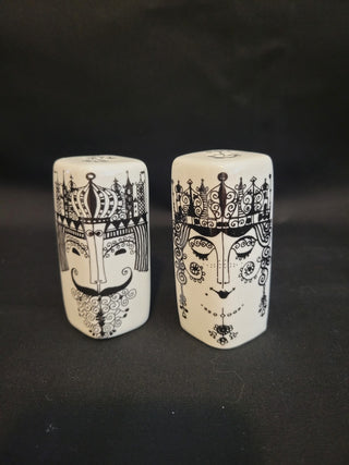 Vintage Norway King & Queen Salt & Pepper Shakers Set RCD|103628