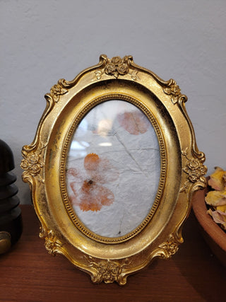 Medium Resin Gold Frame 4x6 RCD|95617