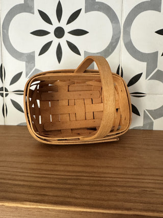 Longaberger Small Basket with Handle|64193