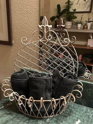 Decorative Metal Wall Basket    MTS