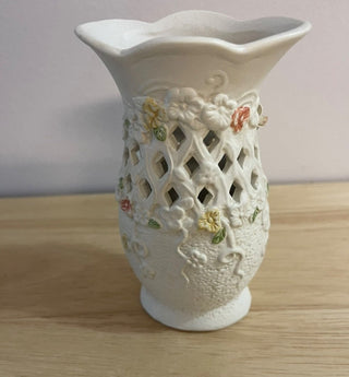 Vintage Porcelain Vase with Raised Porcelain Flowers. 5-1/2”.