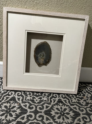 HUGI 19.75" x 19.75" Brown Agate Slice Shadow Box Hanging Wall Art RCD