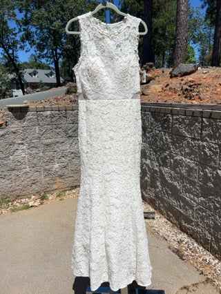 NWT XSCAPE David's Bridal Lace Trumpet Wedding Dress with Illusion