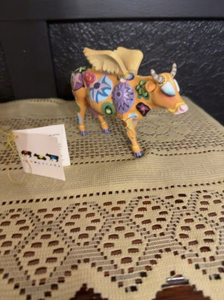 Vintage 2001 Cow Parade - Angel Cow 6.5 inches