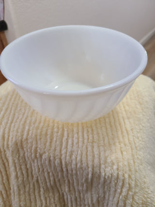 Fire King Ware Mixing Bowl, White 8", RCD|87712