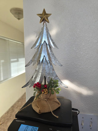 Galvanized metal Christmas tree|123378