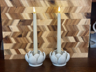 Lotus candlestick holders white set of 2