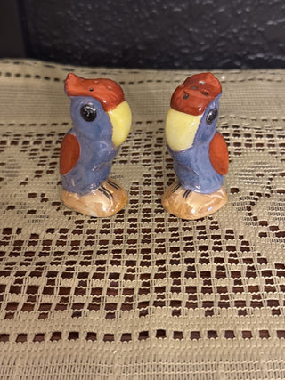 Vintage Lusterware Parrot Salt and Pepper Shakers-RCD|93286