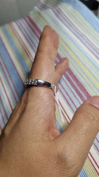 Costume ring with rhinestones Sz9.5|68315