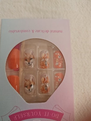 Clear & Orange Fox Press On Nail set