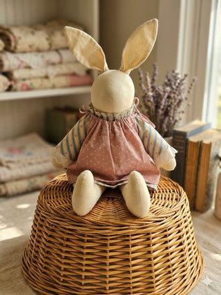 VTG bunny handmade 1989 signed