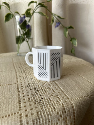 1980 Arcopal France Milk Glass OctoMug (LZD - RSV)