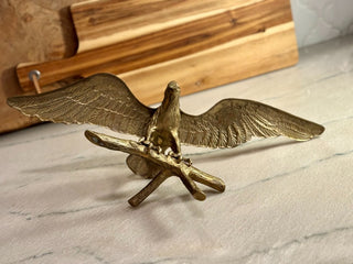 Brass Eagle statue/figurine|107122