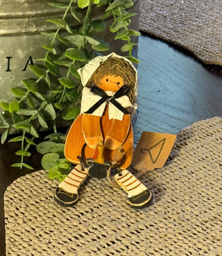6” Wood Girl Pilgrim RSV|122629