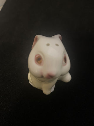 Avon Bunny salt & pepper shakers RCD|49503