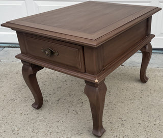 Wooden End Table as-is MTS