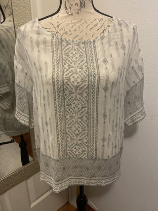 VINCE CAMUTO Size M blouse-RSV|96915