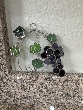 AJ - Metal and Glass Grapes MTS|75422