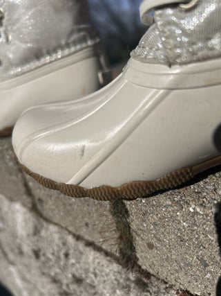 #2 Sperry Saltwater Duck Boots Ivory Girls Size 9M Metallic Silver Zip Up