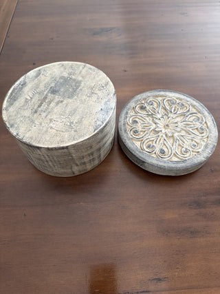 AJ - Round Carved Wood Box MTS|99485