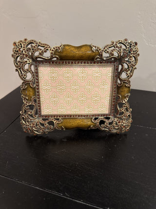 AJ - Metal and Gem Frame MTS|79234