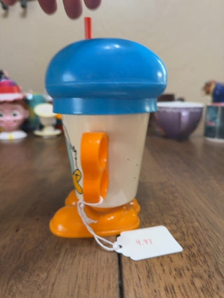 Donald Duck Plastic Feet Mug 5” w/Lid/hat/straw 1980