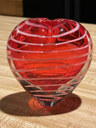 4" Art Glass Heart Vase, Red/ White--SP MTS