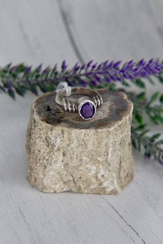 925 Vntg Deep Amethyst Ring - 7 MTS