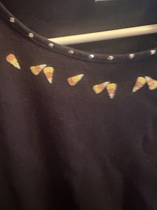 Villager Siquence and candy corn around the neck line #63 VV MTS