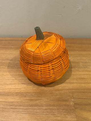 Vintage Wicker Pumpkin with Lid   MTS|107289