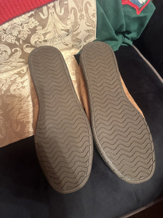 Denver Broncos NFL Football Logo FOCO Tan Sherpa Moccasin Shoes Mens L #47 VV MTS|133141