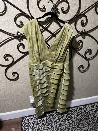 Women's Size 22 Green Layered Ruffles Bandage Cocktail Dress RCD